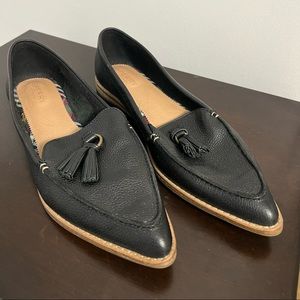 Black Leather Sperry Flat Top Sider w/ Tassels